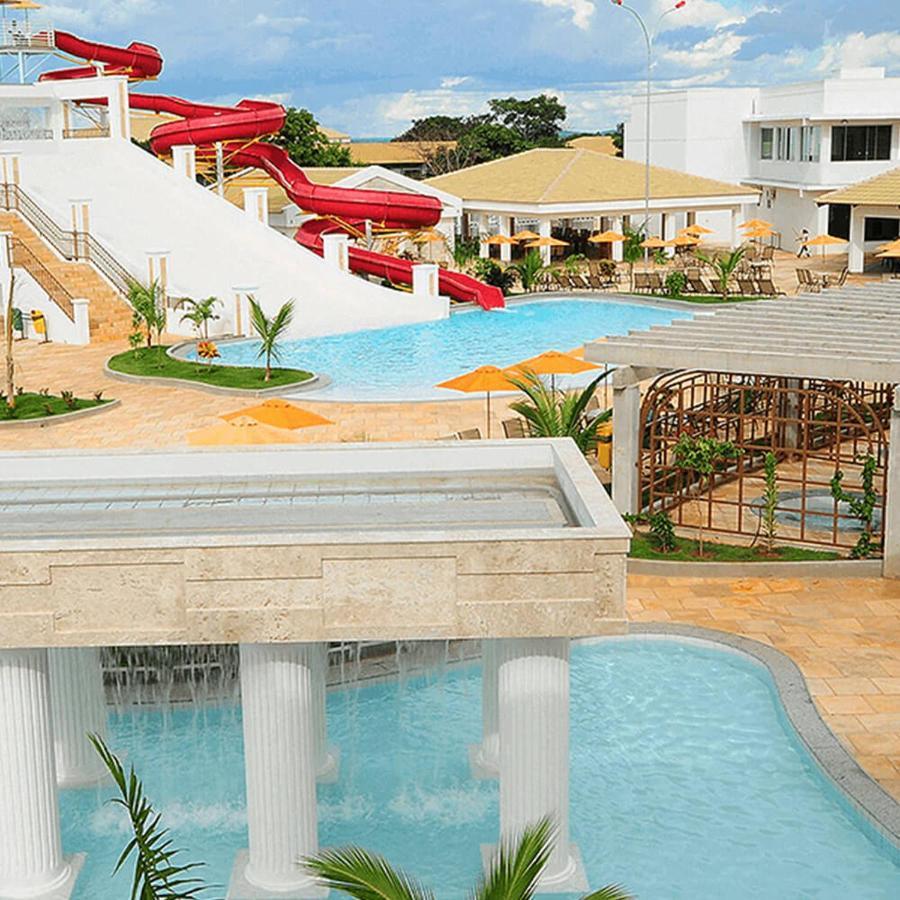 Lacqua com CAFE e PARQUE AQUATICO 24 HORAS Apartamento