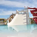 Lacqua Com Cafe E Parque Aquatico 24 Horas
